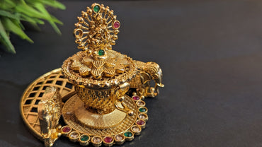 Gold Plated High Quality Traditional Vermillion | Sindoor Box