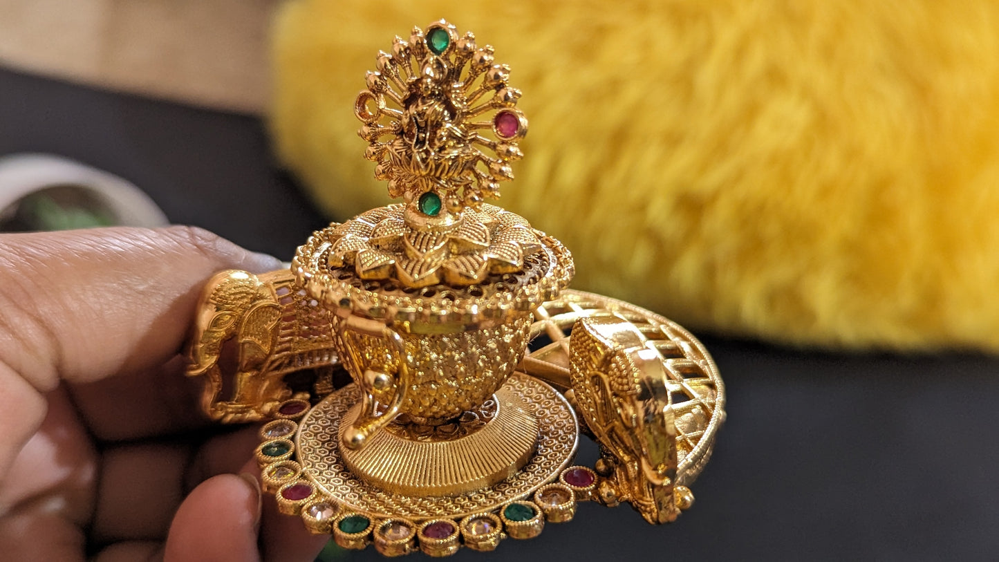 Gold Plated High Quality Traditional Vermillion | Sindoor Box