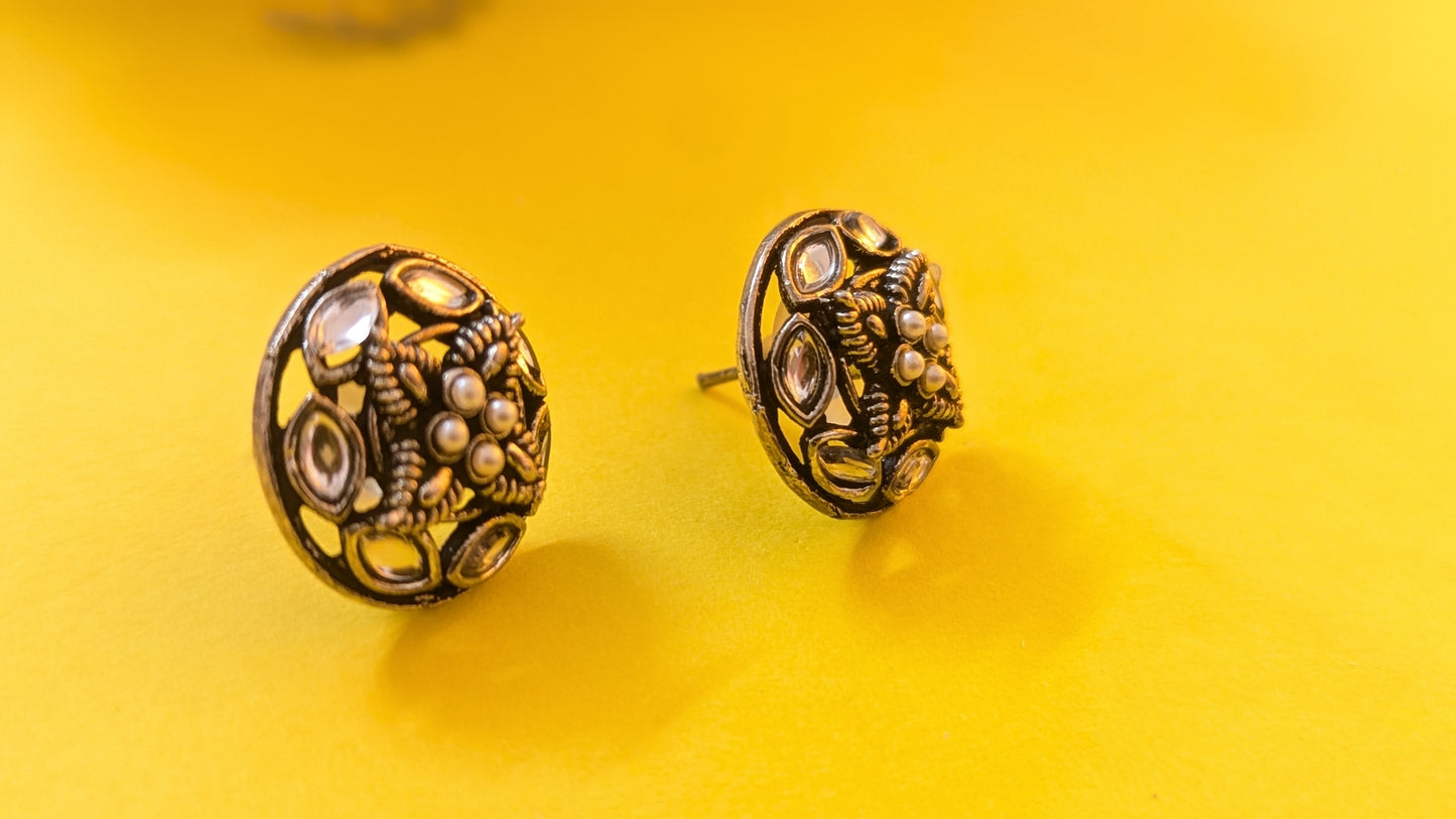 White Kundan Stone Studded Round Silver Oxidized Stud Earring